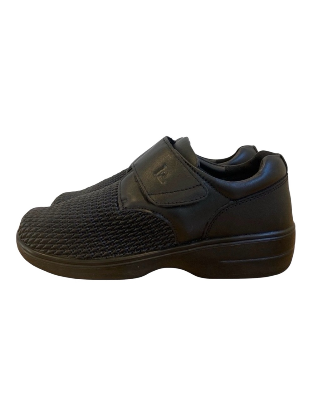 Propét Healthy & Happy Feet WPRX Olivia medicare removable sole expandable 7
